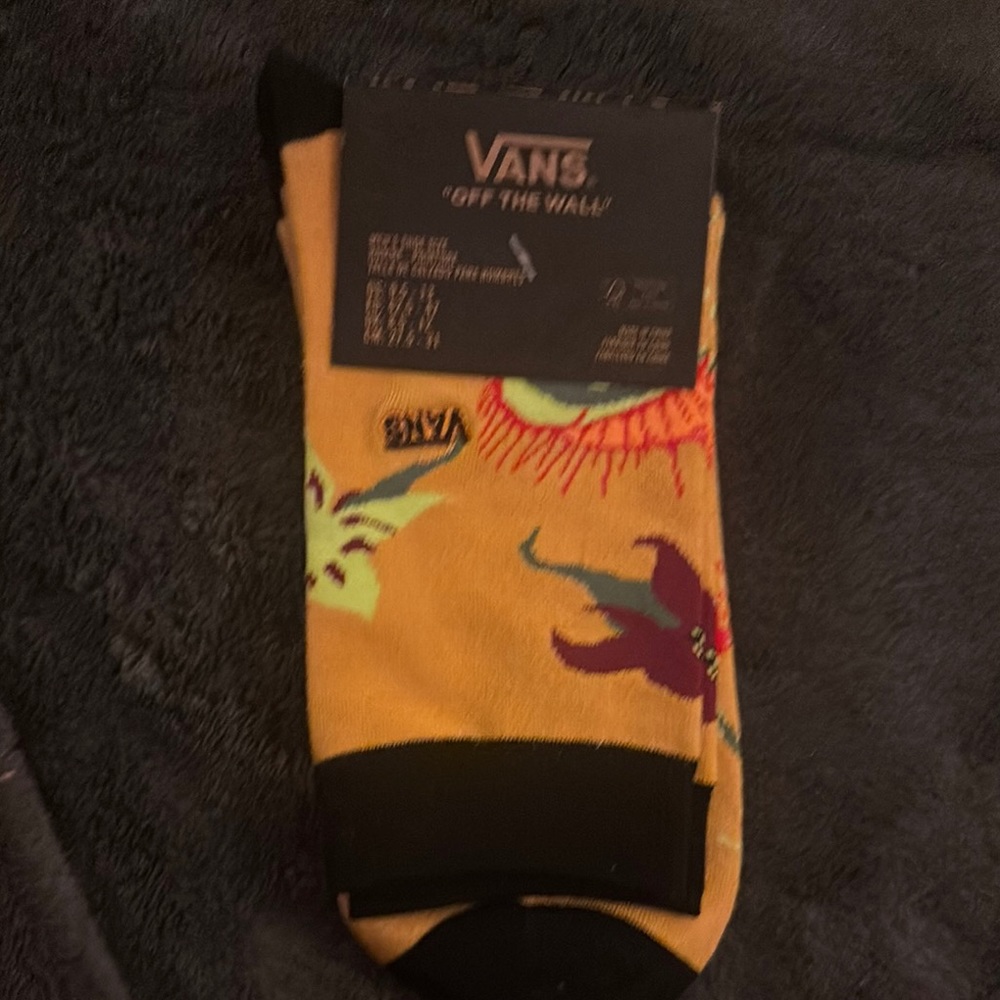 Vans Floral Socks in Yellow and Black